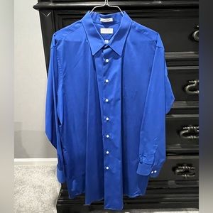 Van Heusen mens XL Button down long sleeve